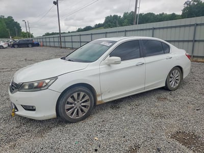 1HGCR2F72DA****** 2013 Honda Accord