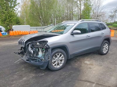1C4PJMCS6HW****** 2017 Jeep Cherokee