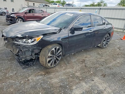 1HGCR2F51HA****** 2017 Honda Accord
