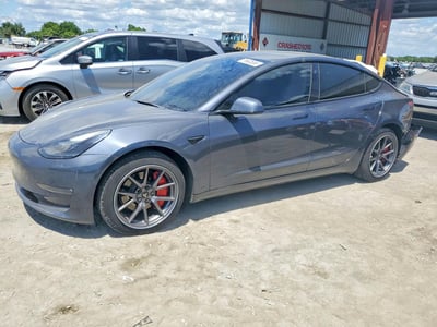 5YJ3E1EB7NF****** 2022 Tesla Model 3