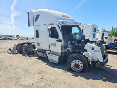 3AKJHHDR4PS****** 2023 Freightliner Cascadia