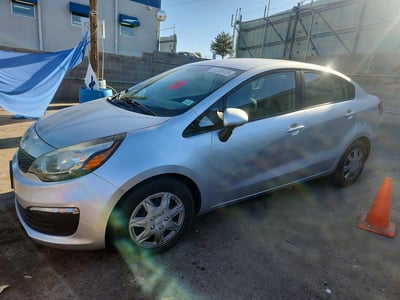 KNADM4A31H6****** 2017 Kia Rio