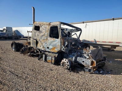 4V4NC9EH4MN****** 2021 Volvo VNL64T760