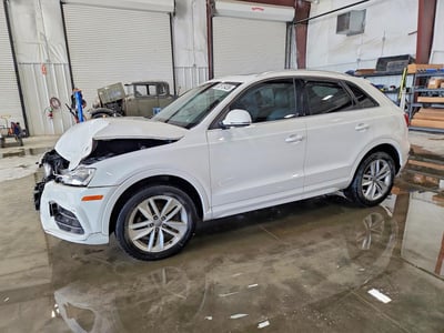 WA1BFCFS6GR****** 2016 Audi Q3