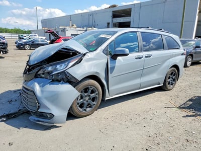 5TDCSKFC4SS****** 2025 Toyota Sienna