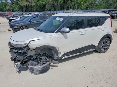 KNDJ23AU1L7****** 2020 Kia Soul
