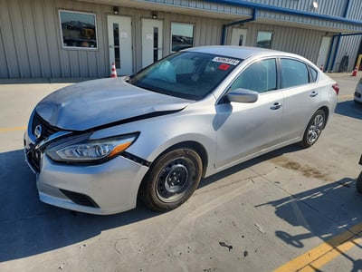 1N4AL3AP8JC****** 2018 Nissan Altima