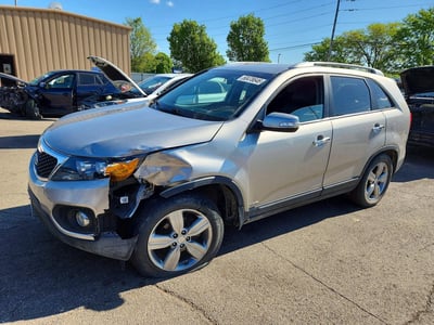5XYKUDA24DG****** 2013 Kia Sorento