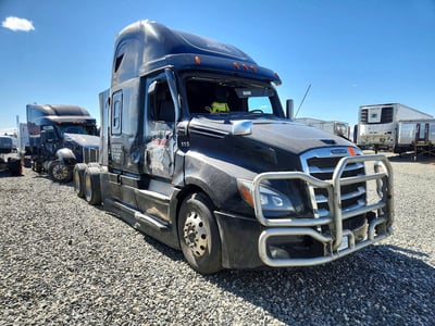 3AKJHHDR3RS****** 2024 Freightliner Cascadia