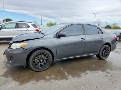 2T1BU4EE8CC****** 2012 Toyota Corolla
