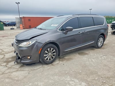 2C4RC1BG4HR****** 2017 Chrysler Pacifica