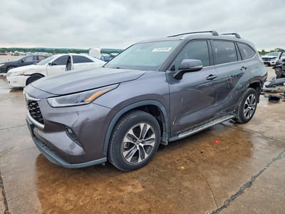 5TDGZRAH0MS****** 2021 Toyota Highlander