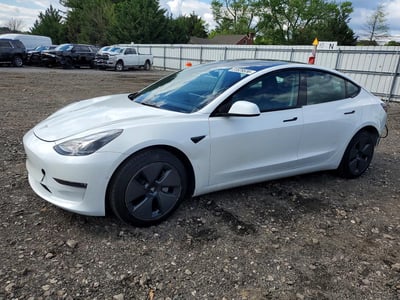 5YJ3E1EB5NF****** 2022 Tesla Model 3