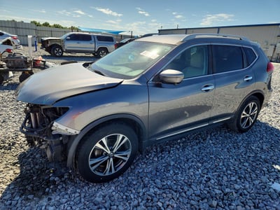 5N1AT2MT0HC****** 2017 Nissan Rogue