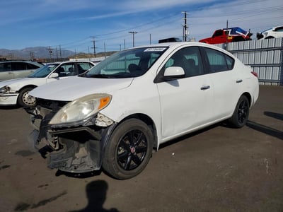 3N1CN7AP9EL****** 2014 Nissan Versa