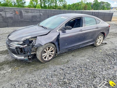 1C3CCCAB3GN****** 2016 Chrysler 200