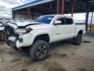 5TFCZ5AN9HX****** 2017 Toyota Tacoma