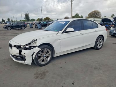 WBA8E9C52GK****** Salvage and Wrecked 2016 BMW 3 Series in Miami Central