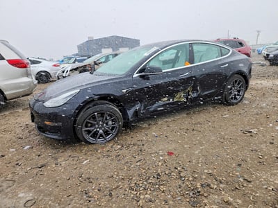 5YJ3E1EBXJF****** 2018 Tesla Model 3
