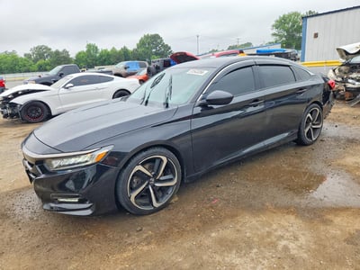 1HGCV1F38JA****** 2018 Honda Accord
