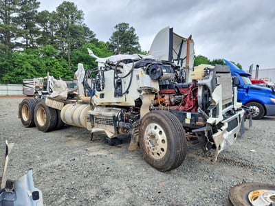 1M1PN4GY6TM****** 2026 Mack Pinnacle