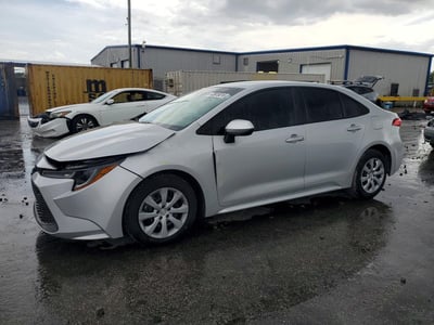 5YFEPMAE8NP****** 2022 Toyota Corolla