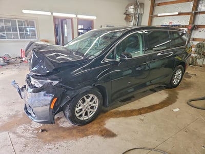 2C4RC1BG2RR****** 2024 Chrysler Pacifica