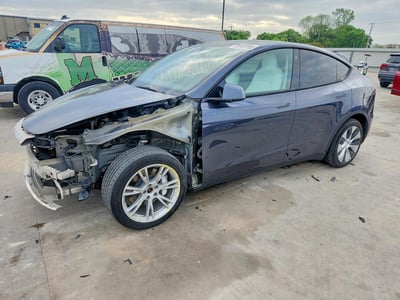 5YJYGDEE3MF****** 2021 Tesla Model Y