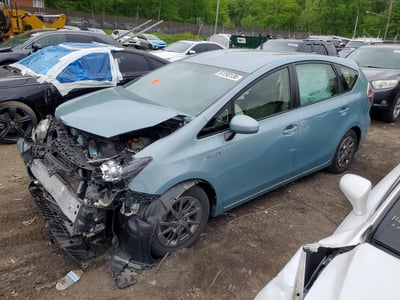 JTDZN3EUXHJ****** 2017 Toyota Prius V