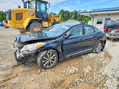 KMHFG4JG3HA****** 2017 Hyundai Azera