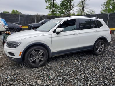 3VV5B7AX8JM****** 2018 Volkswagen Tiguan