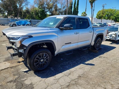 5TFWA5DB7SX****** 2025 Toyota Tundra