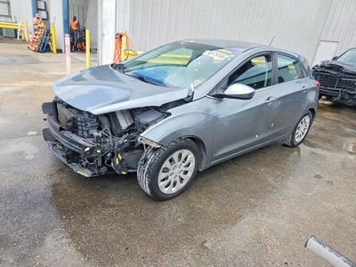 KMHD35LH0HU****** 2017 Hyundai Elantra