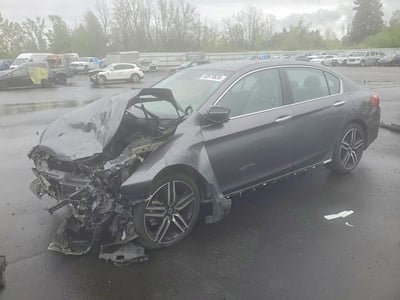 1HGCR3F9XHA****** 2017 Honda Accord