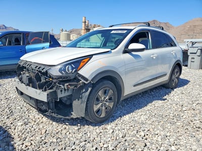 KNDCB3LC6M5****** 2021 Kia Niro
