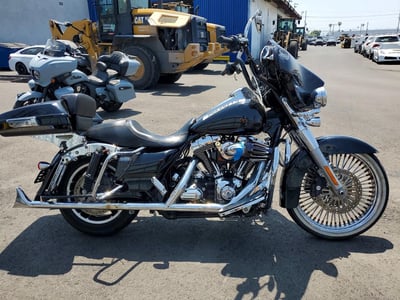 1HD1KBM32EB****** 2014 Harley-Davidson FLHXS