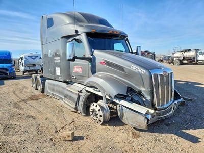 1XPBD49X5RD****** 2024 Peterbilt 579