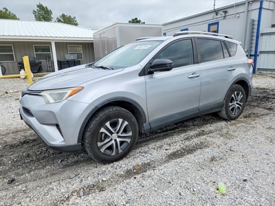 2T3ZFREV4JW****** 2018 Toyota RAV4