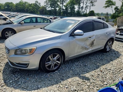 YV140MFKXF1****** 2015 Volvo S60