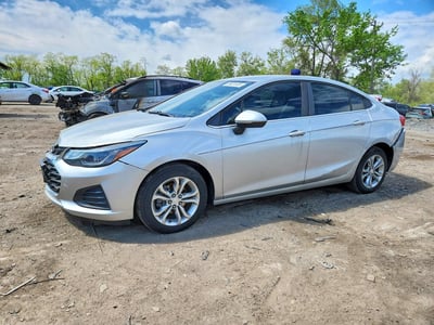 1G1BE5SM3K7****** 2019 Chevrolet Cruze
