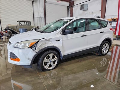 1FMCU0F77GU****** 2016 Ford Escape