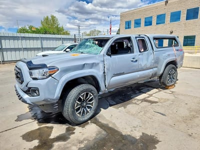 3TYSZ5AN8MT****** 2021 Toyota Tacoma