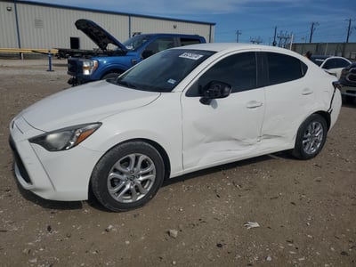 2017 Toyota Yaris