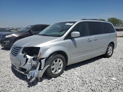 2A4RR5D13AR****** 2010 Chrysler Town & Country