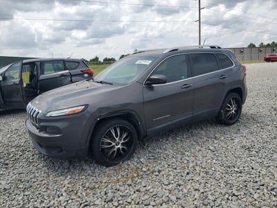 1C4PJLCB9FW****** 2015 Jeep Cherokee