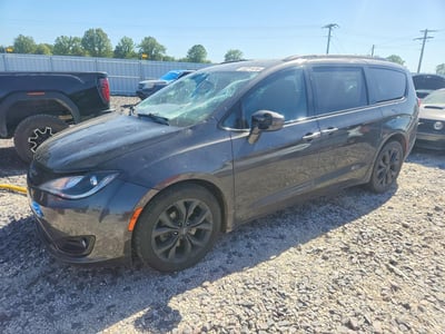 2C4RC1EG1KR****** 2019 Chrysler Pacifica