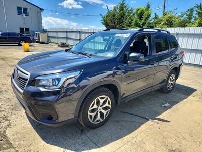 JF2SKAGCXKH****** 2019 Subaru Forester
