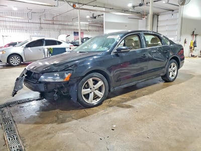 1VWBH7A34CC****** 2012 Volkswagen Passat