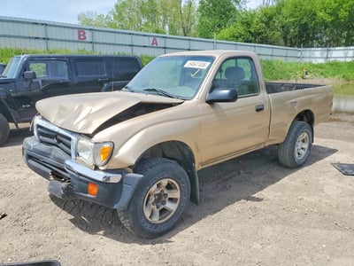 4TANM92NXYZ****** Salvamento y Destrozados 2000 Toyota Tacoma en Flint