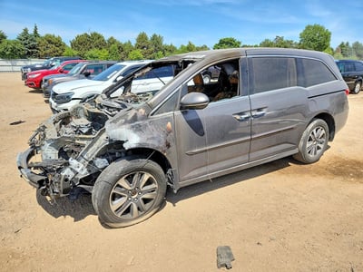 5FNRL5H95FB****** 2015 Honda Odyssey